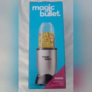 Magic Bullet Blender with Silver Base - Personal Compact Blender.